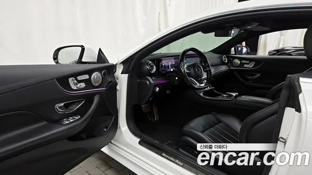 Mercedes-Benz E-Class 2017 — фото 13