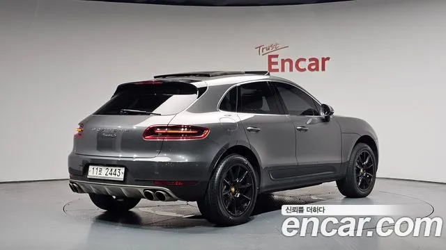 Porsche Macan 2014 — фото 1