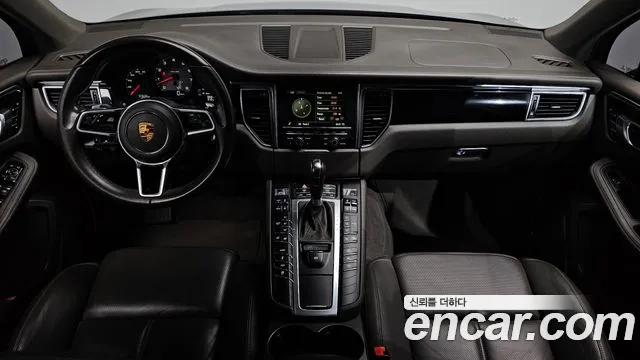 Porsche Macan 2014 — фото 9