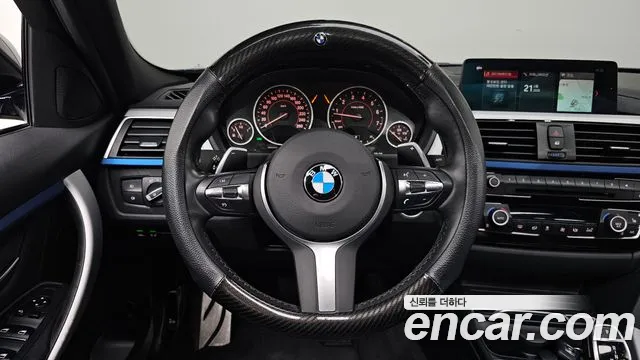 BMW 3-Series 2018 — фото 18