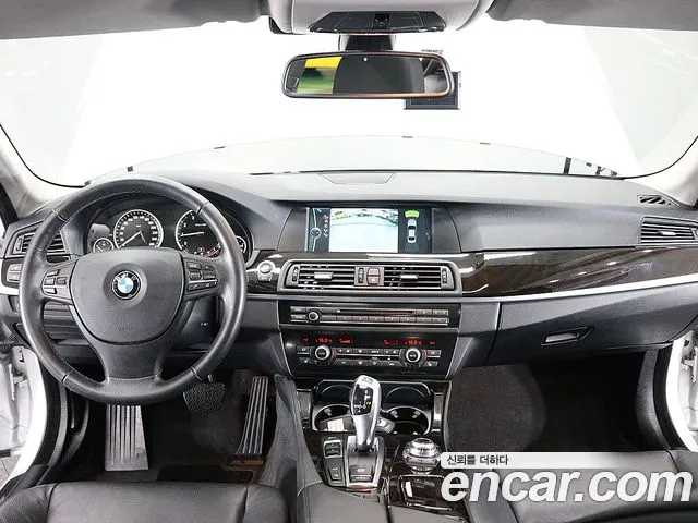 BMW 5-Series 2012 — фото 13