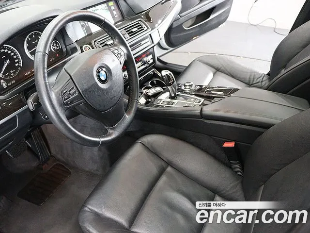 BMW 5-Series 2012 — фото 16