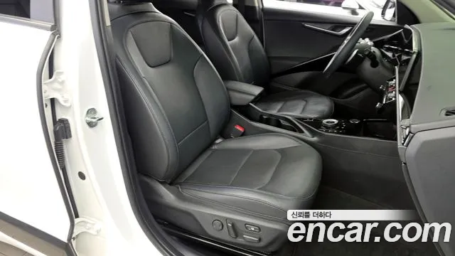 Kia Niro 2022 — фото 16