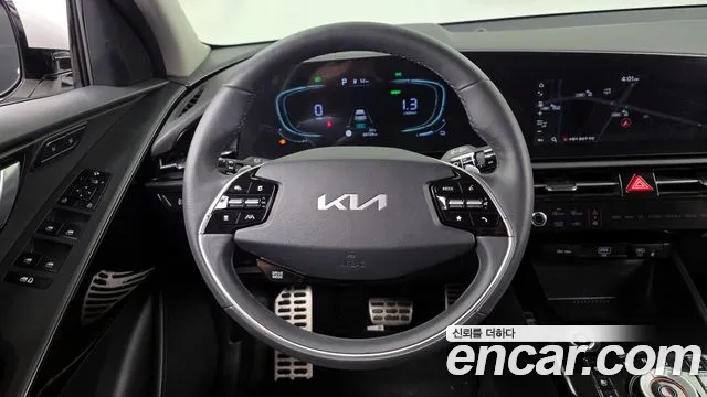 Kia Niro 2022 — фото 18