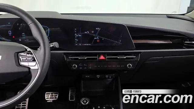 Kia Niro 2022 — фото 19