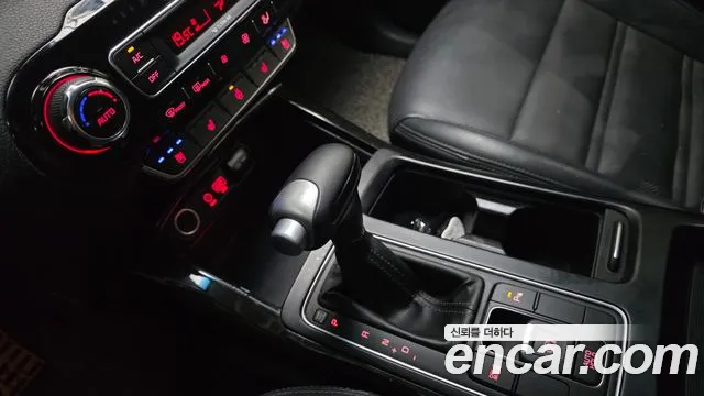 Kia Sorento 2020 — фото 9