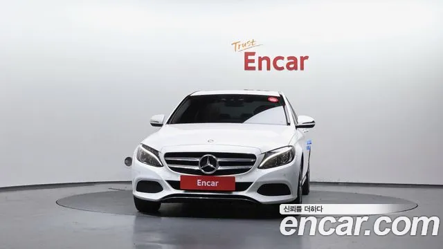 Mercedes-Benz C-Class 2017 — фото 3