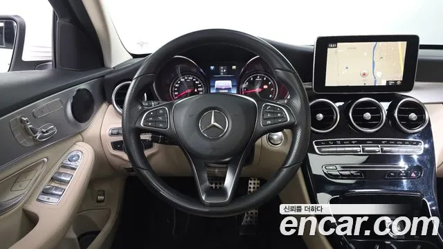 Mercedes-Benz C-Class 2017 — фото 13