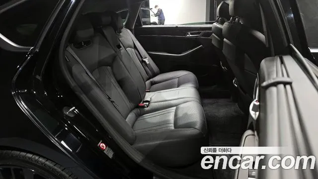 Hyundai Genesis 2016 — фото 11