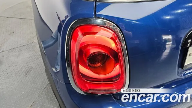 Mini Cooper 2018 — фото 9