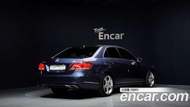 Mercedes-Benz E-Class 2015 — фото 2