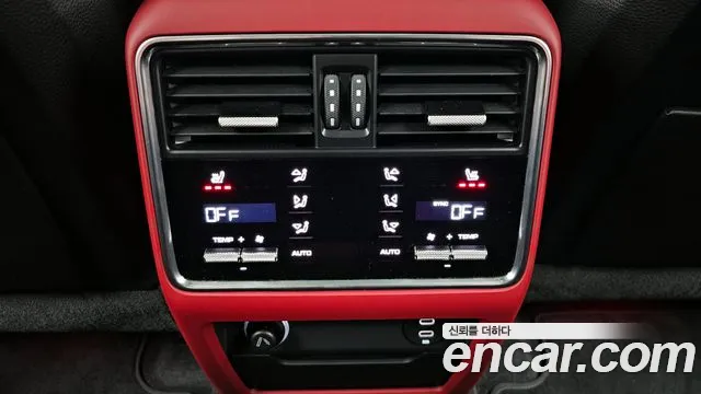 Porsche Cayenne 2023 — фото 18