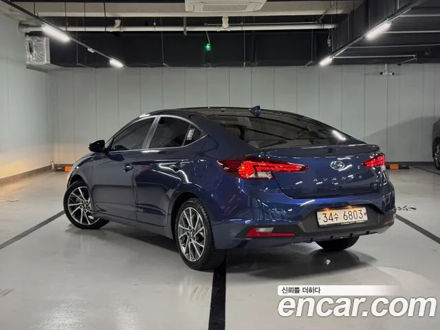 Hyundai AVANTE 2019 — фото 2
