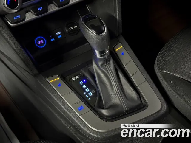 Hyundai AVANTE 2019 — фото 9