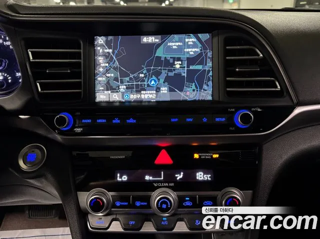 Hyundai AVANTE 2019 — фото 12