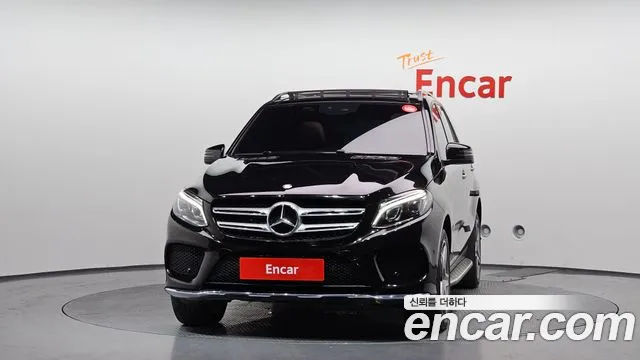 Mercedes-Benz GLE-Class 2017 — фото 3