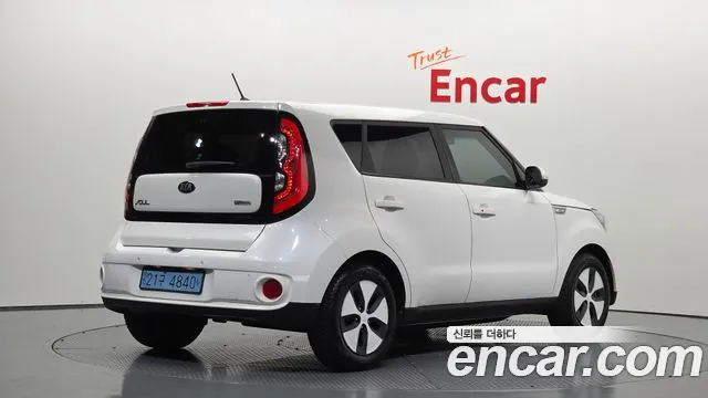 Kia Soul 2018 — фото 2