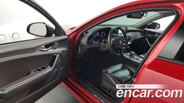 Kia Stinger 2018 — фото 10