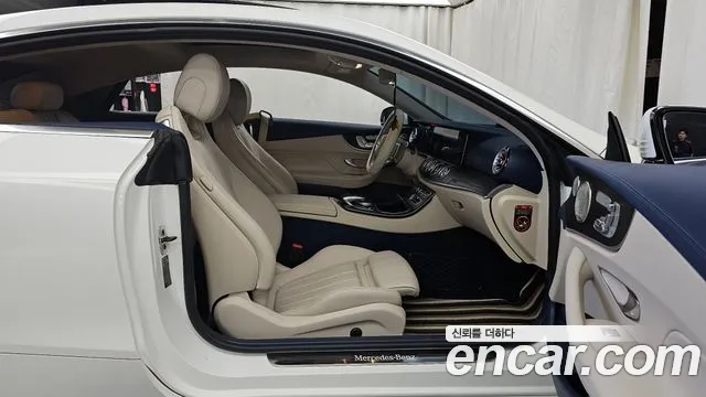 Mercedes-Benz E-Class 2020 — фото 11