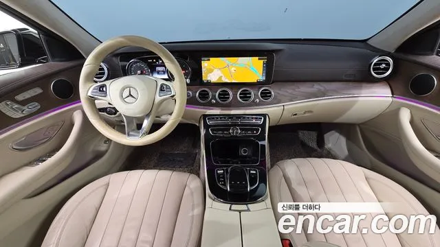 Mercedes-Benz E-Class 2017 — фото 7