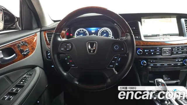 Hyundai Equus 2014 — фото 18