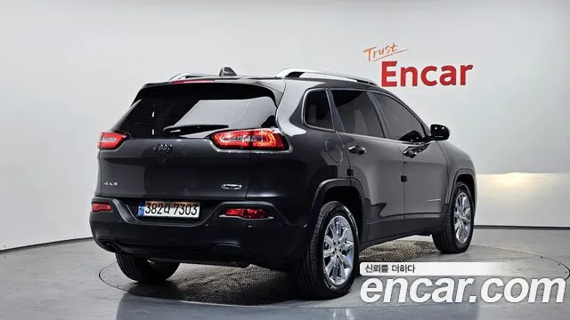 Jeep Cherokee 2016 — фото 2