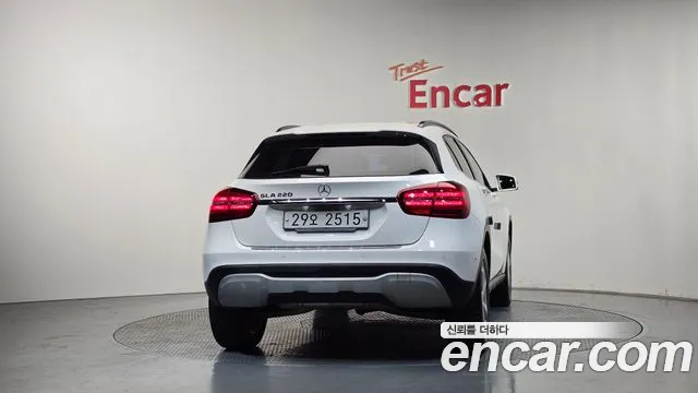 Mercedes-Benz GLA-Class 2019 — фото 4
