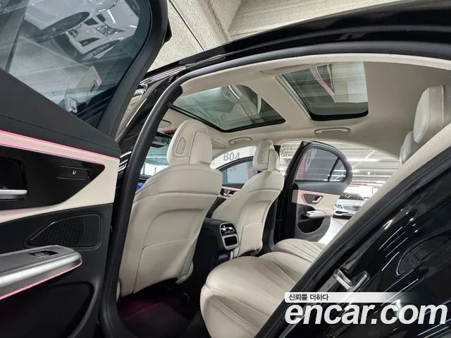 Mercedes-Benz E-Class 2025 — фото 13