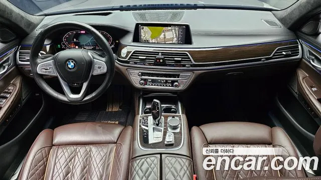 BMW 7-Series 2021 — фото 10