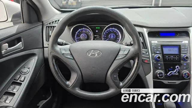Hyundai Sonata 2010 — фото 13