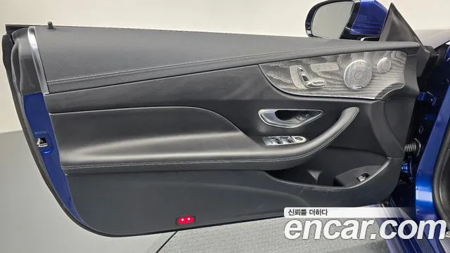 Mercedes-Benz E-Class 2021 — фото 14