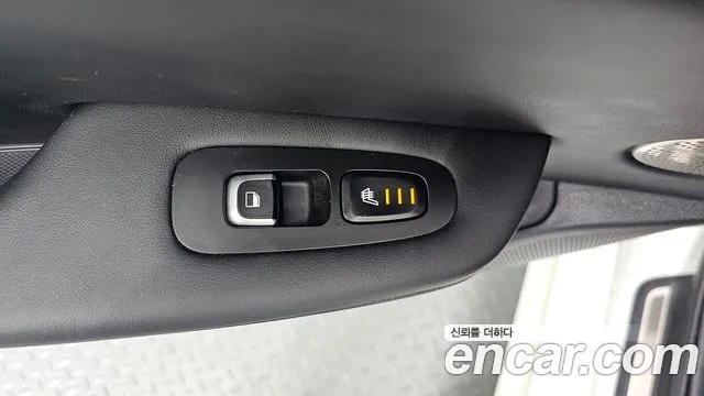Kia Stinger 2018 — фото 15