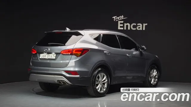Hyundai Santafe 2017 — фото 2