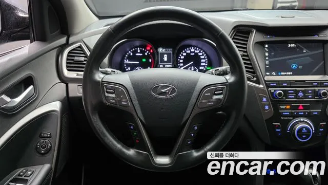 Hyundai Santafe 2017 — фото 13