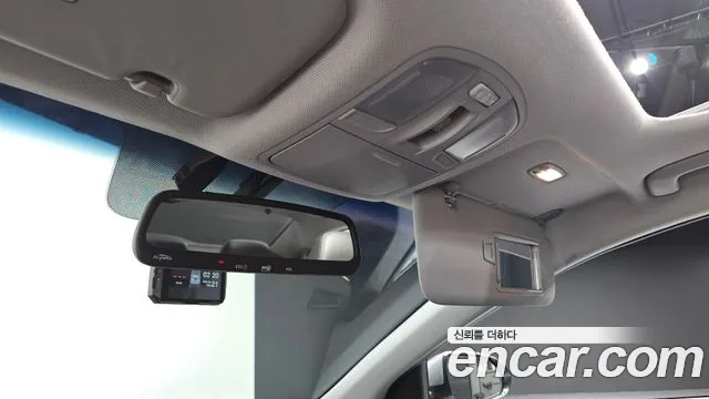 Hyundai AVANTE 2016 — фото 19