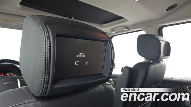 Land Rover Discovery 2016 — фото 19