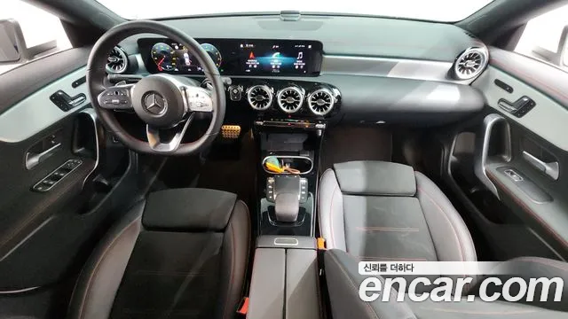 Mercedes-Benz CLA-Class 2023 — фото 9