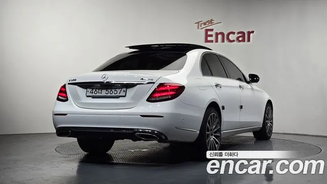 Mercedes-Benz E-Class 2019 — фото 1