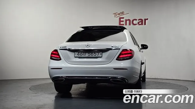 Mercedes-Benz E-Class 2019 — фото 3