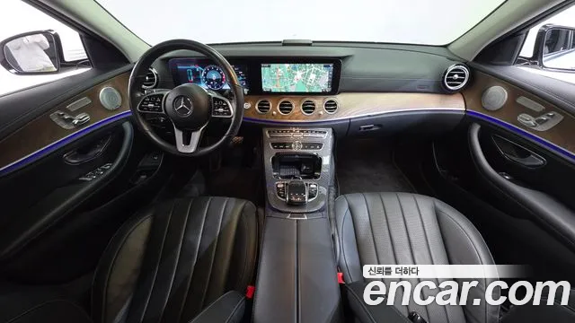 Mercedes-Benz E-Class 2019 — фото 9