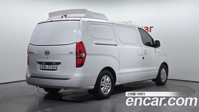 Hyundai Starex 2020 — фото 2