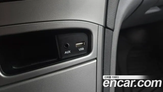 Hyundai Starex 2020 — фото 12
