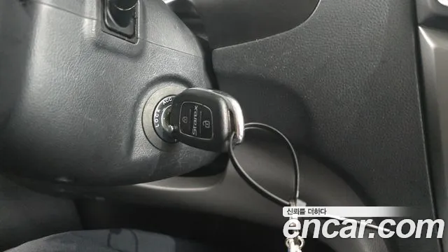 Hyundai Starex 2020 — фото 16