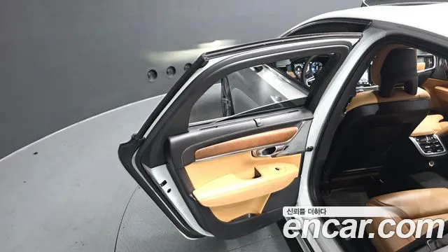 Volvo S90 2019 — фото 15