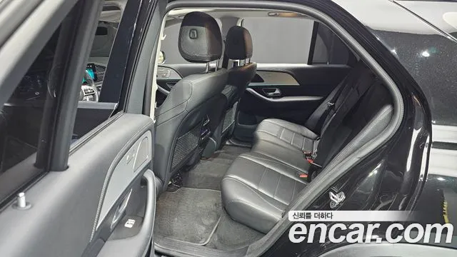 Mercedes-Benz GLE-Class 2021 — фото 16