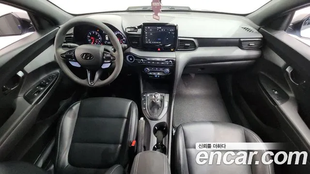 Hyundai Veloster 2019 — фото 10