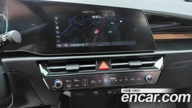 Kia Niro 2022 — фото 20
