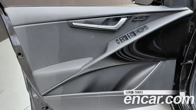 Kia Niro 2022 — фото 14
