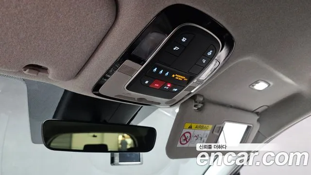 Hyundai Santafe 2023 — фото 17