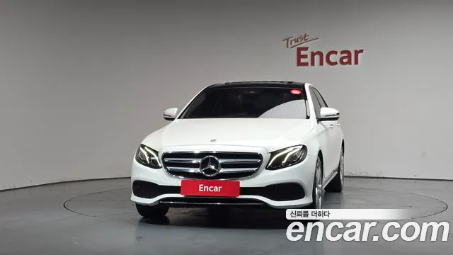 Mercedes-Benz E-Class 2018 — фото 3